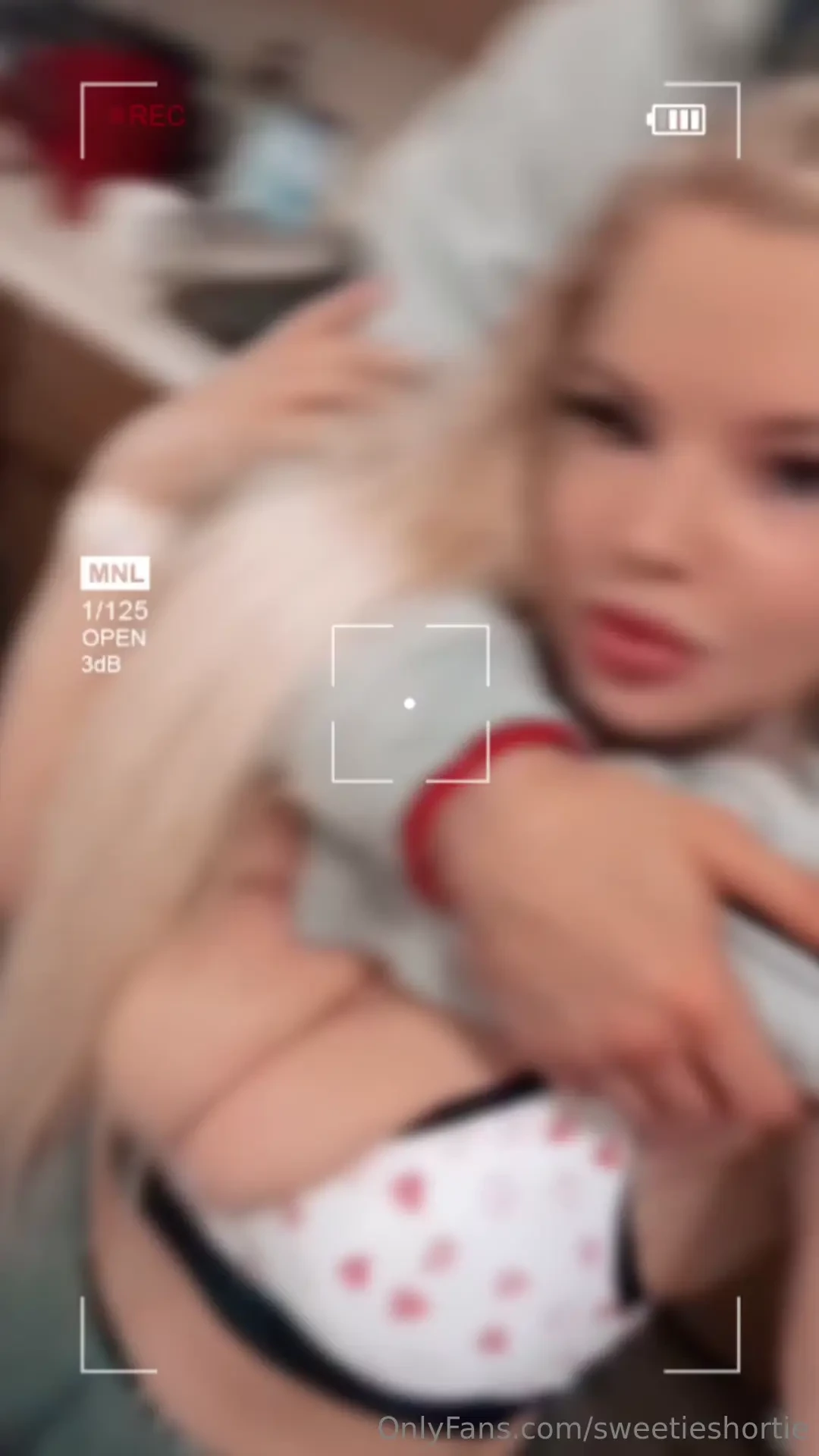 Oh no had a nip slip fml going too be uploading new boy girl content 