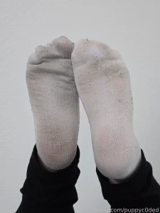 Some sniff mommy s dirty socks feet soles solescrunching dirtysocks part 1