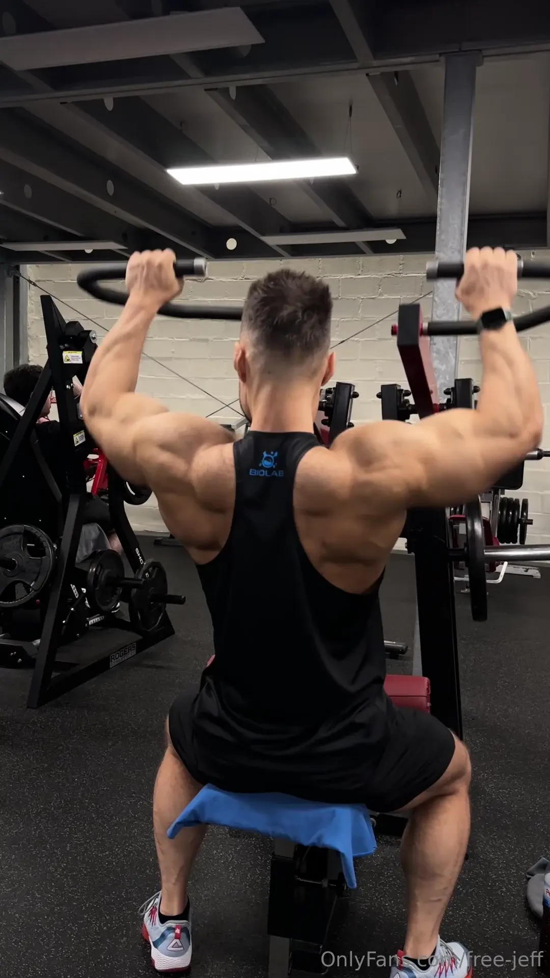 Only for those who can stand me 