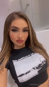 I wanna get naked with you part 27