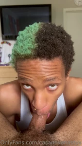 Look me in my eyes while i do it