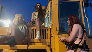 Ma vid o semaine de construction avec beckysexyworld