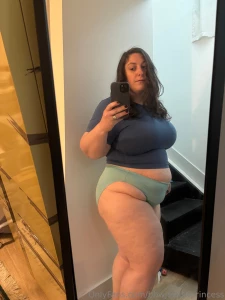 Getting ready for work this morning part 3
