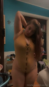 Costume shopping is everything to me i felt like a fucking insta model