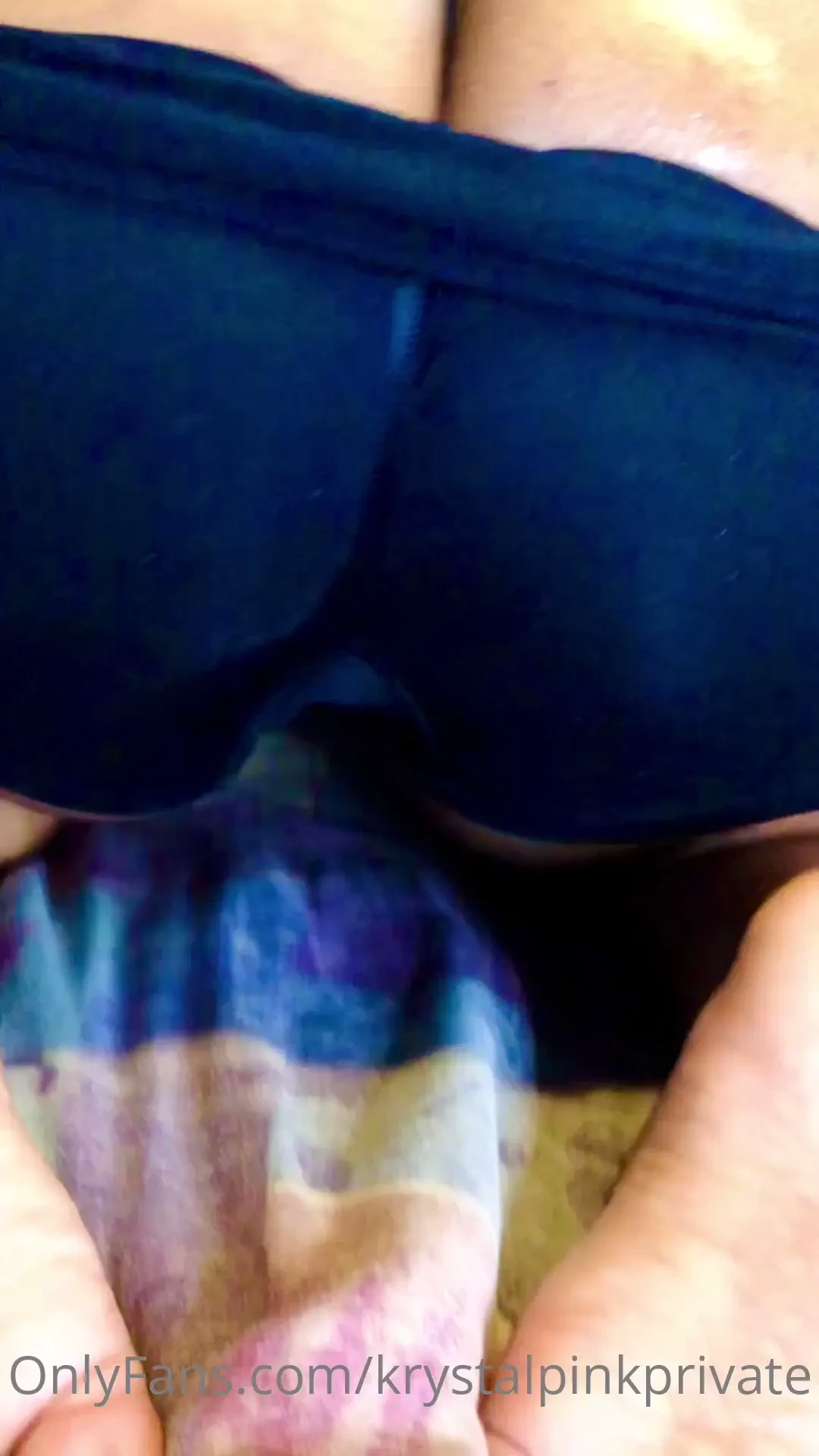 A ti que te gustan mis ricas nalgas y piecitos 