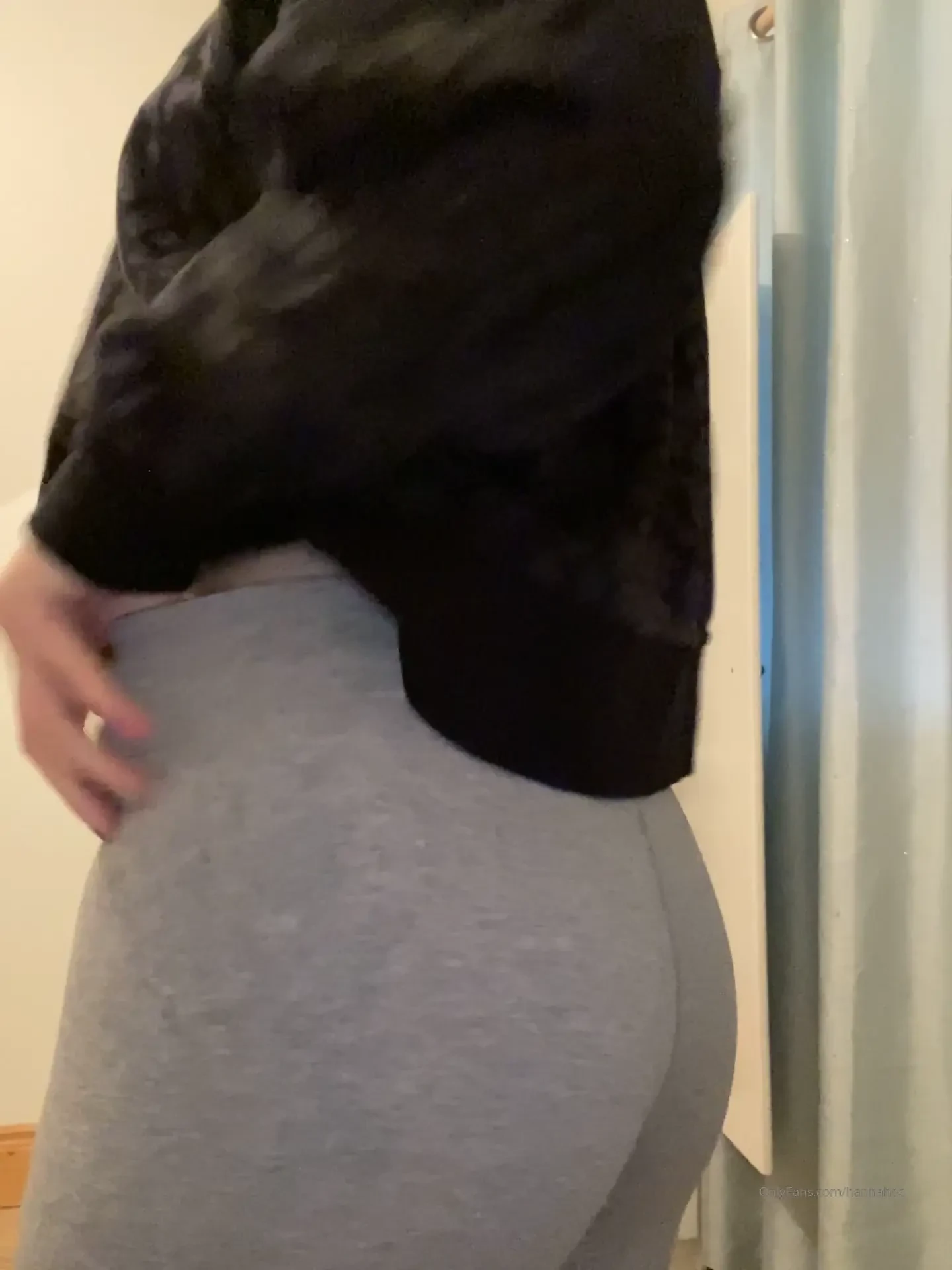 Cum over to my paid account to see more will send 3 free videos to 