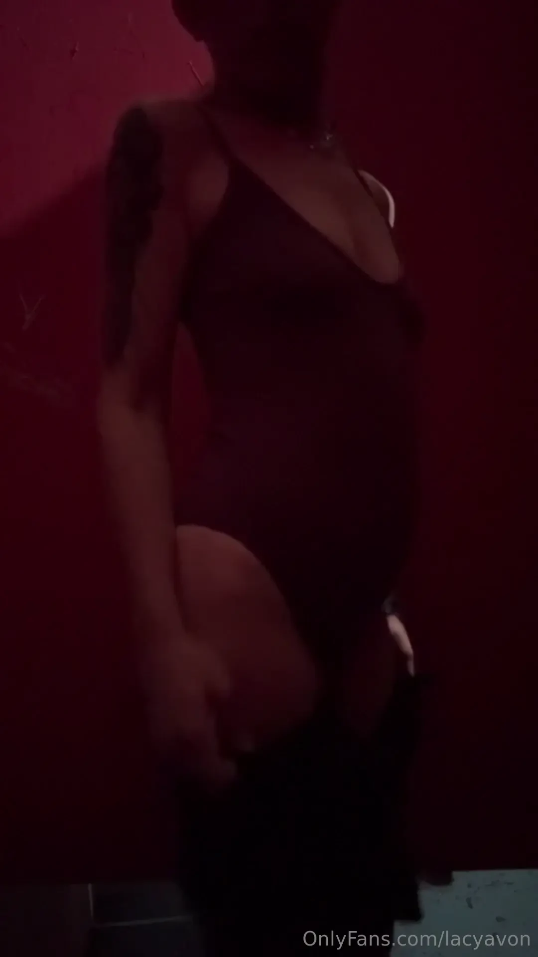 If you re ever with me at a show and wondering why i m taking so long 