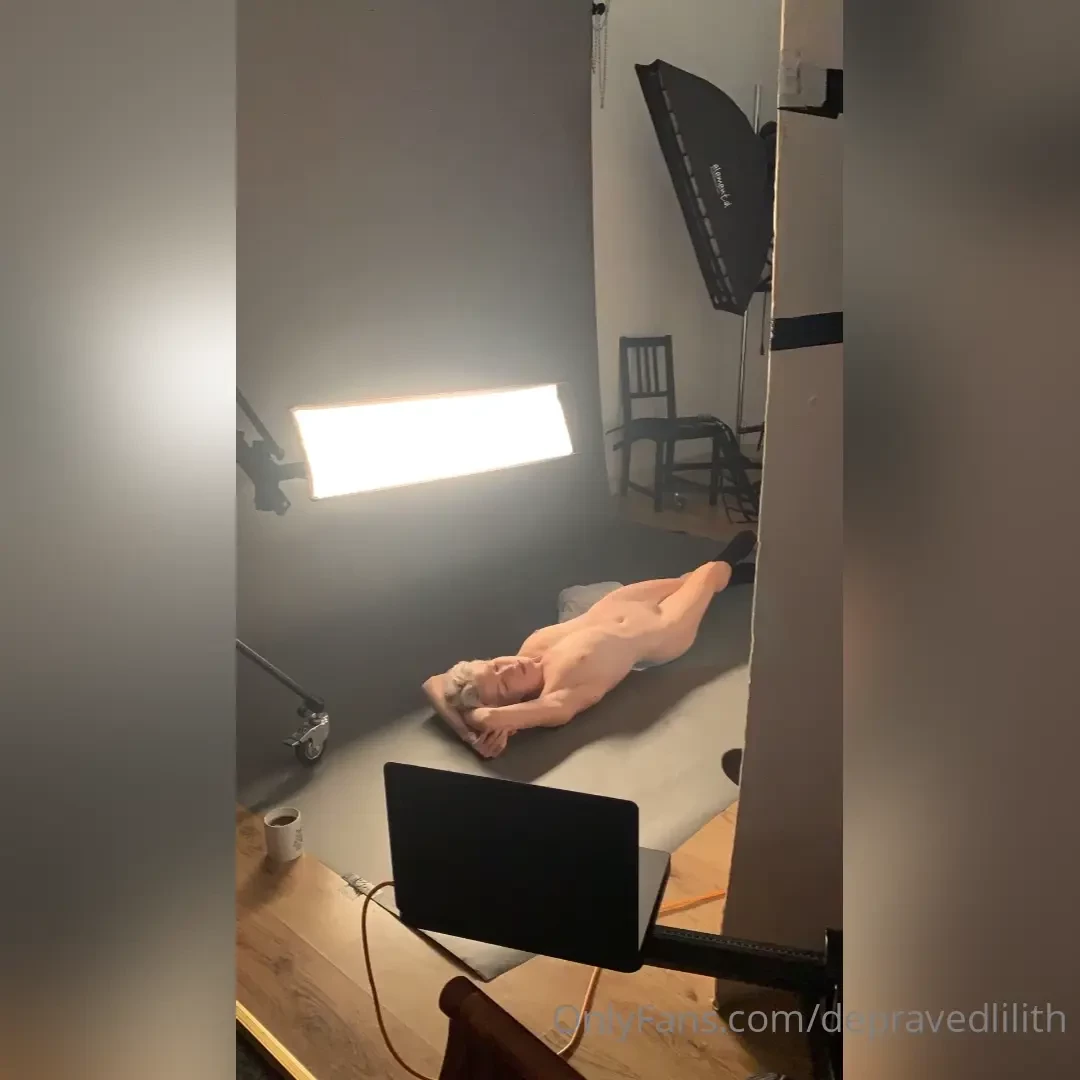 Bodyscape bts one of my favourite themes to shoot bc the result is 