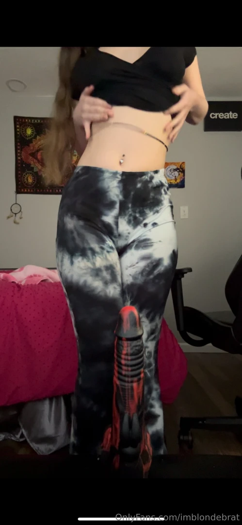 A 19 year old striping her clothes offf then riding the dildo making part 5 