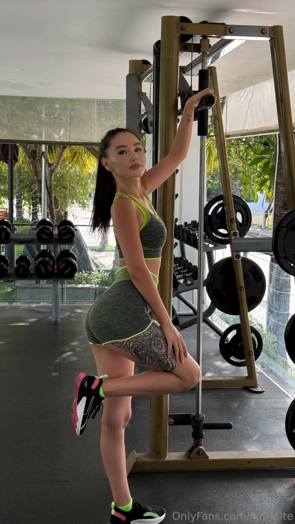 You like my gym fit or how it hugs my curves 