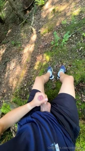 Was in the middle of nowhere in a forest and got suuuuper horny so