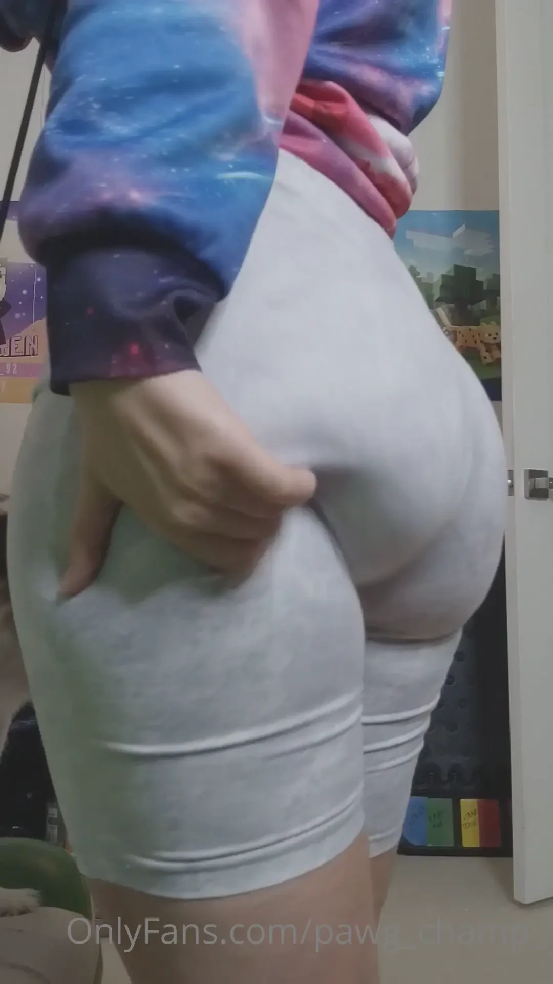 Even as a cripple it still jiggles psa tipped messaages can even be 1 