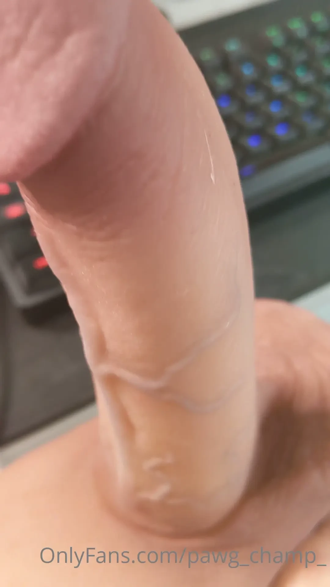 Brand new dildo the video from today is with it 