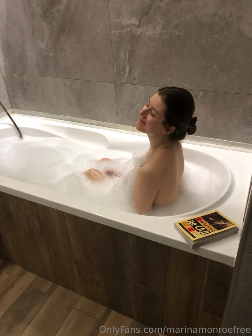 Tip this post if you d join me in this bath 