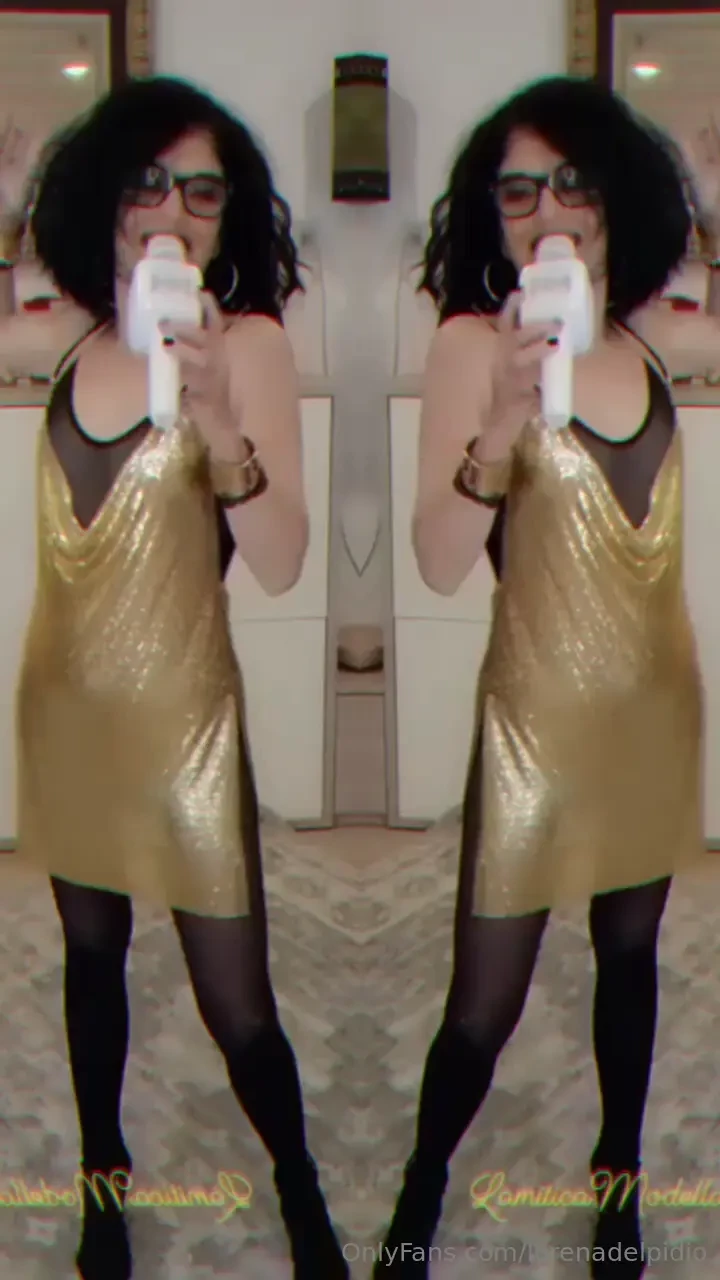 Buongiorno dalla modella italiana vi invito a acquistare i video sono 