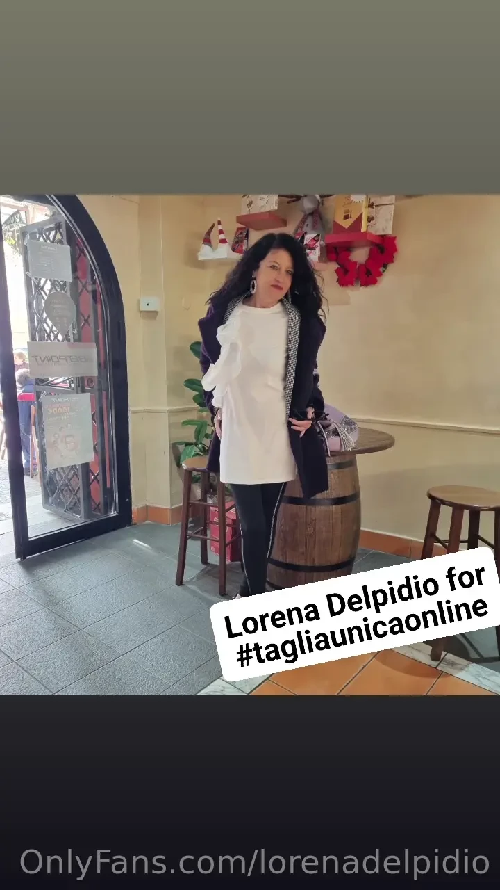 Buongiorno una modella per amica segui le mie sfilate e segui i miei 