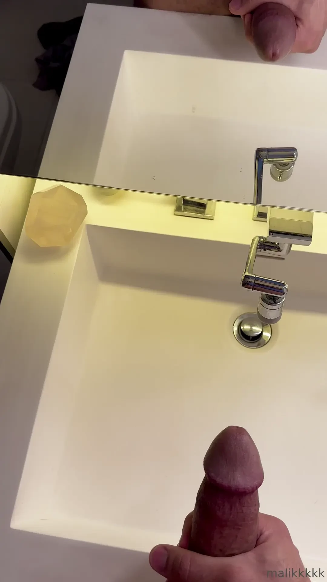 Woke up with a hard dick and i just had to drain my balls i just need 