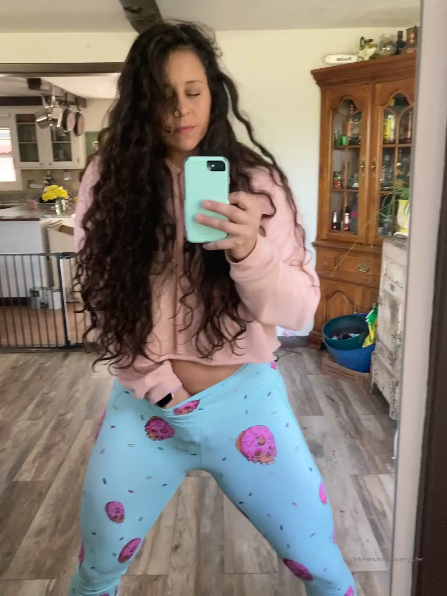 I m most horny at 2pm don t asked me why got too wet thinking about 