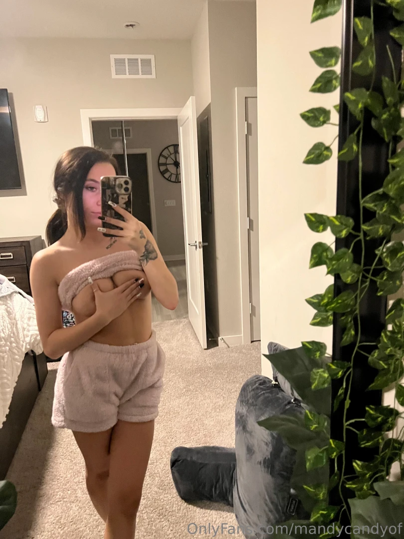 Lowest sale ever happy new years shhnotmandy 