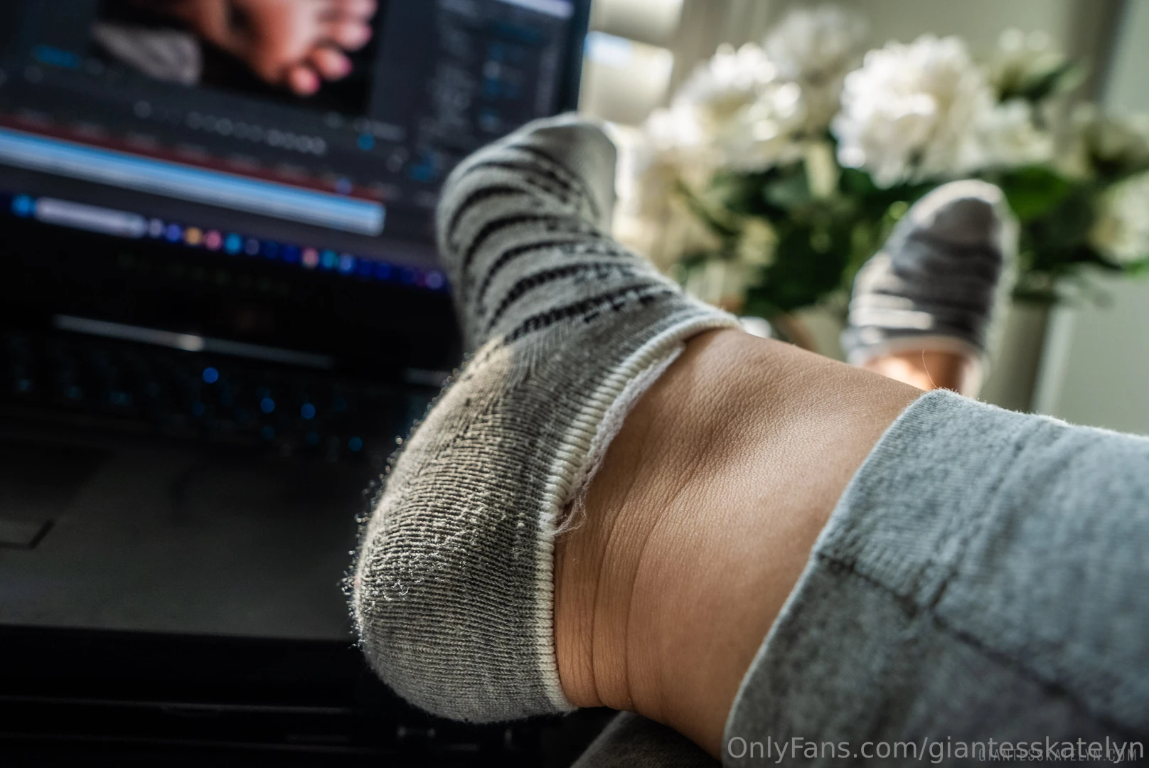 Foot fetish friday dropping in hot which photo is your fav i know it part 12 