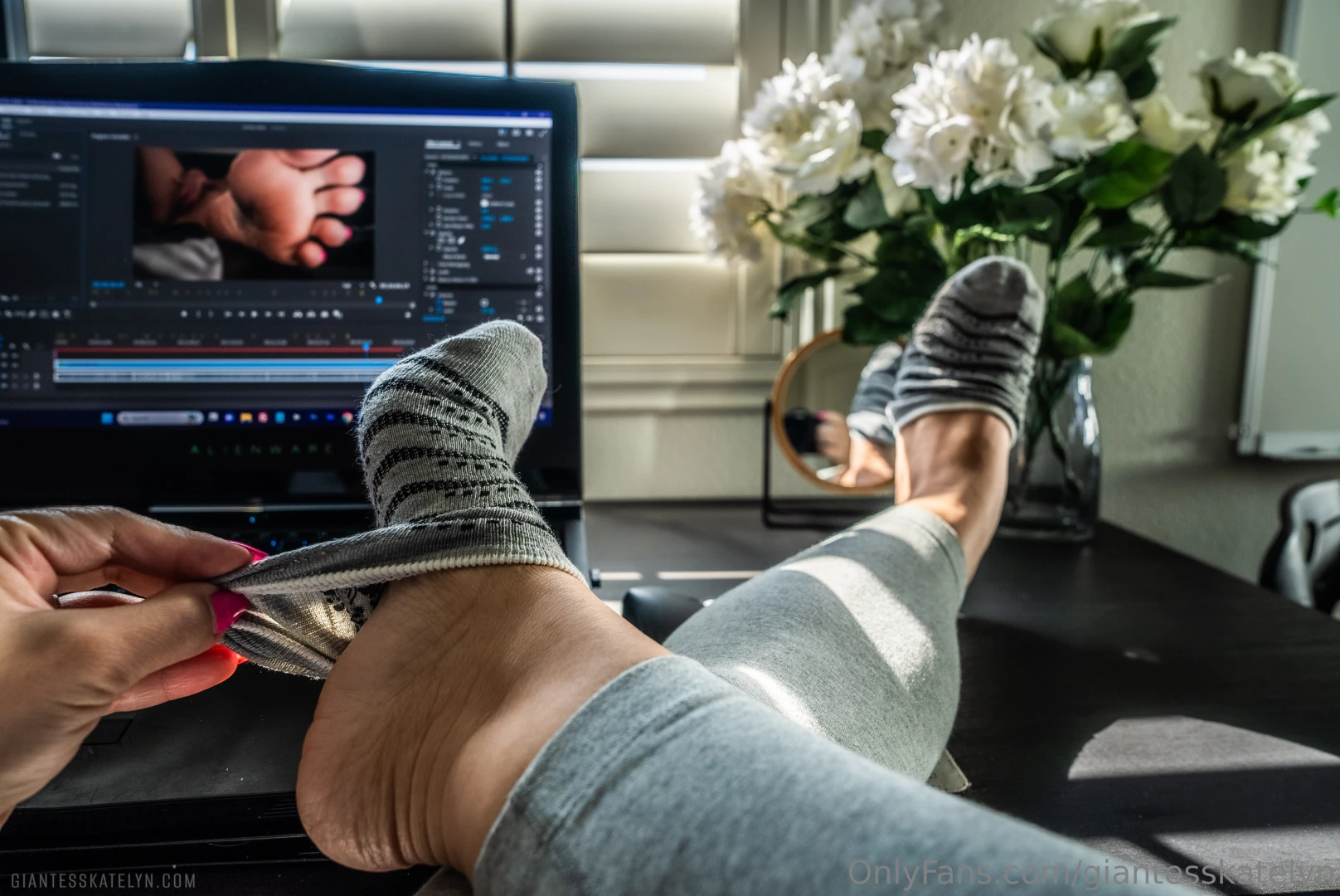 Foot fetish friday dropping in hot which photo is your fav i know it part 1 