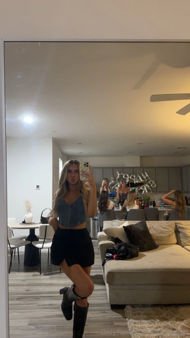 Come closer and explore part 2 