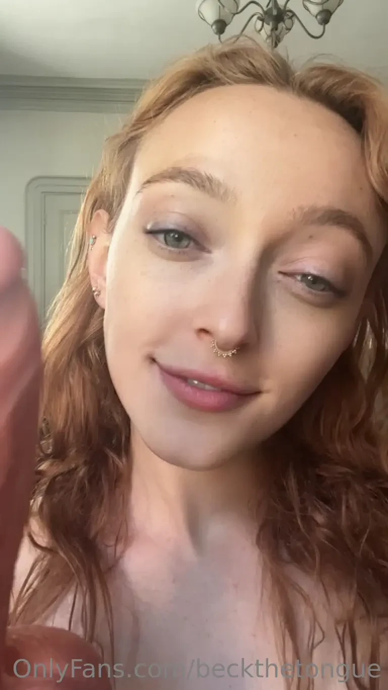 Sleepy smudged makeup deep-throat with lots of tongue 