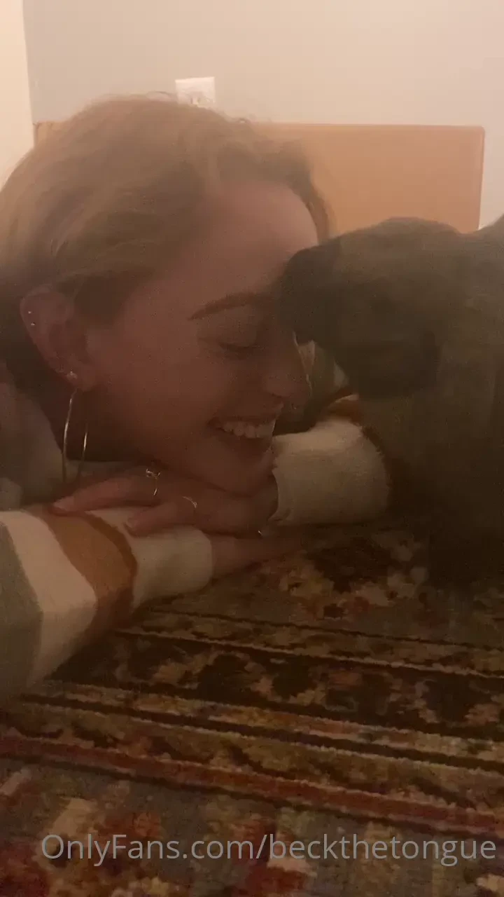 Rare non-sexy post yesterday my friends pet bunny licked my entire 