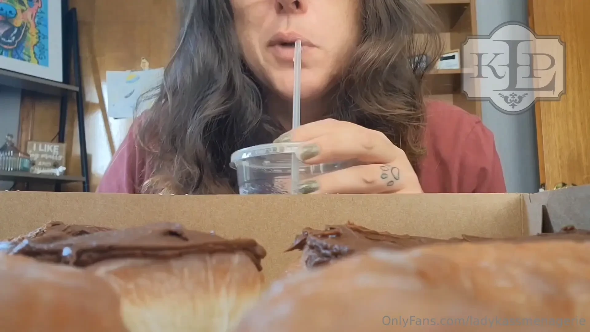 6 25 mins i ordered donuts from the ladies who make homemade donuts 