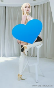 Let me curl for you 3