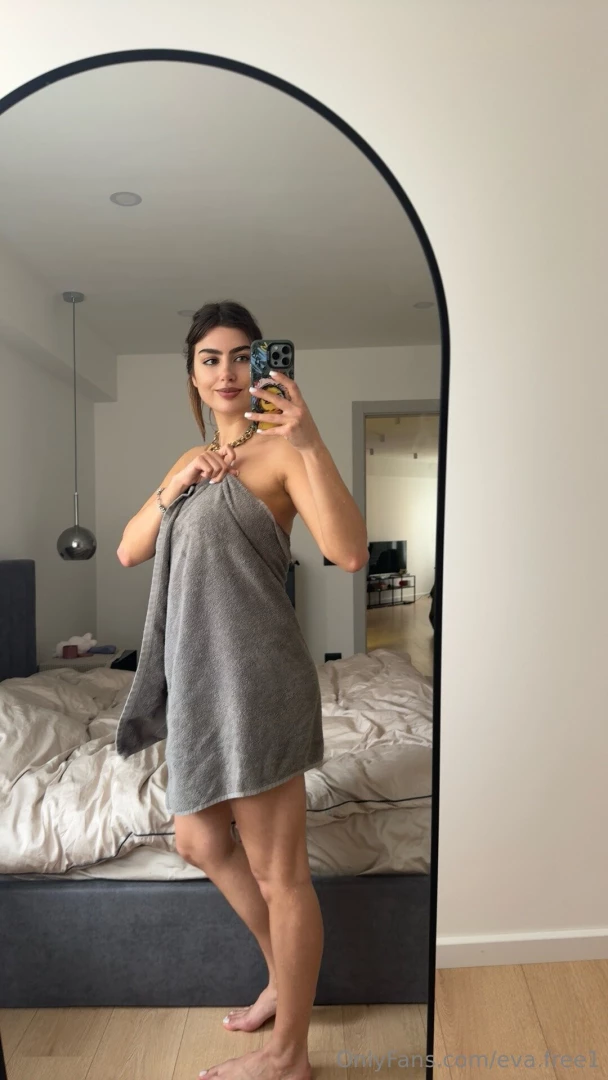 I came dressed to undress 
