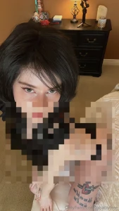 Scene girl swimsuit photoset with vid clip taking my top off