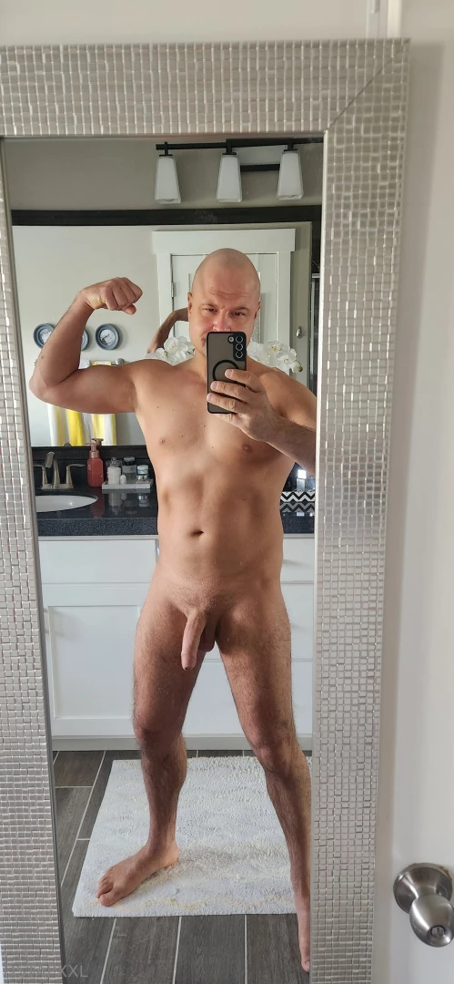 Hey boys happy sunday 