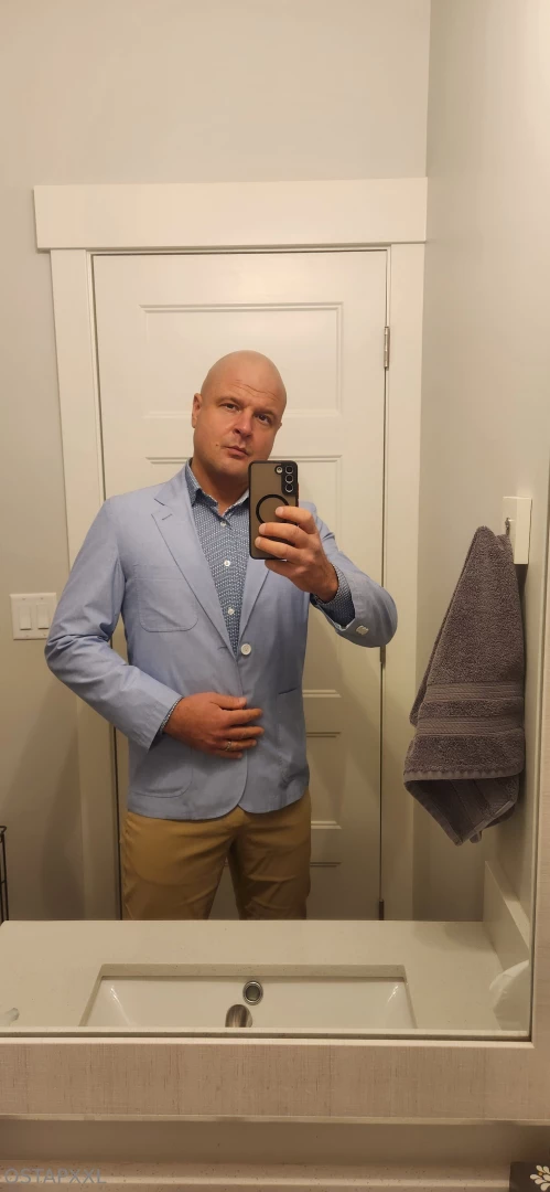 Horny at the easter party part 1 