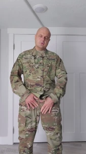 Off duty and horny who is going to help