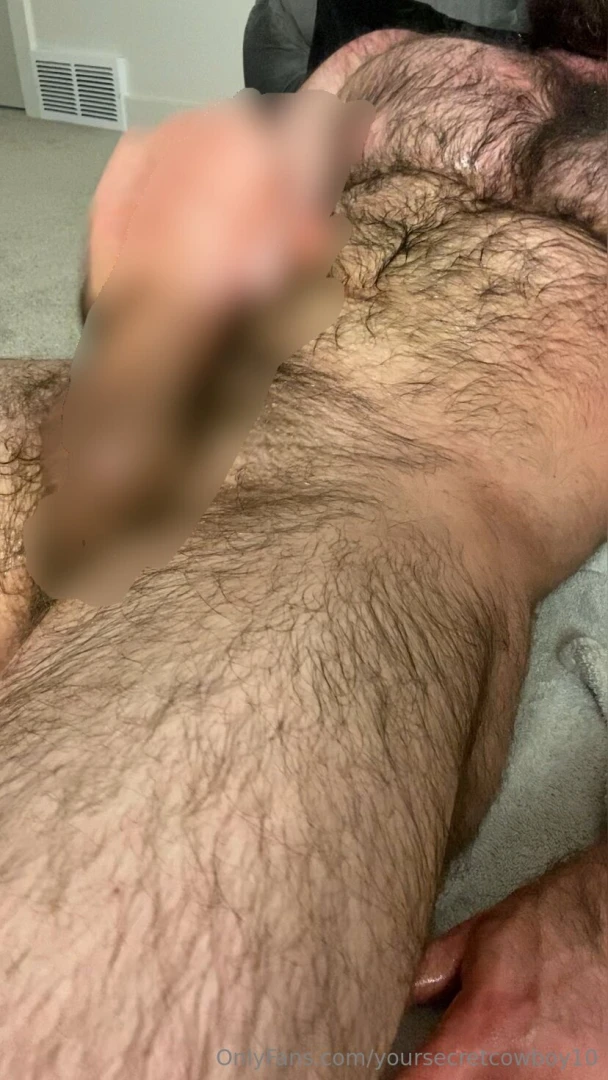 Oiled up body and cock watch my cock go from soft to hard from the oil 