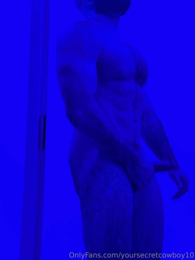 Want to shower with me i promise i will get your back real nice 