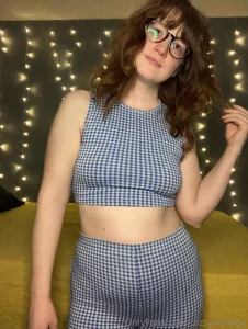 Happy titty tuesday they would look so much prettier with your load on