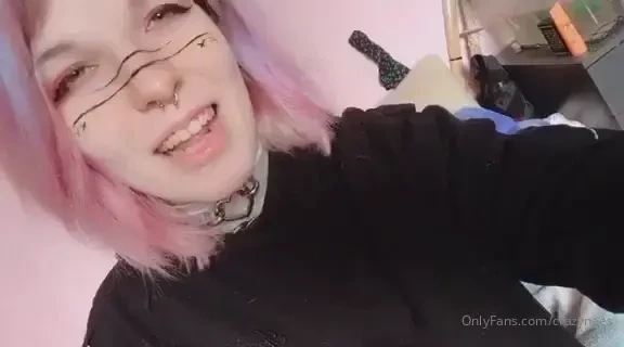 Finally i can do something yaaay i had to move unexpectedly from day 