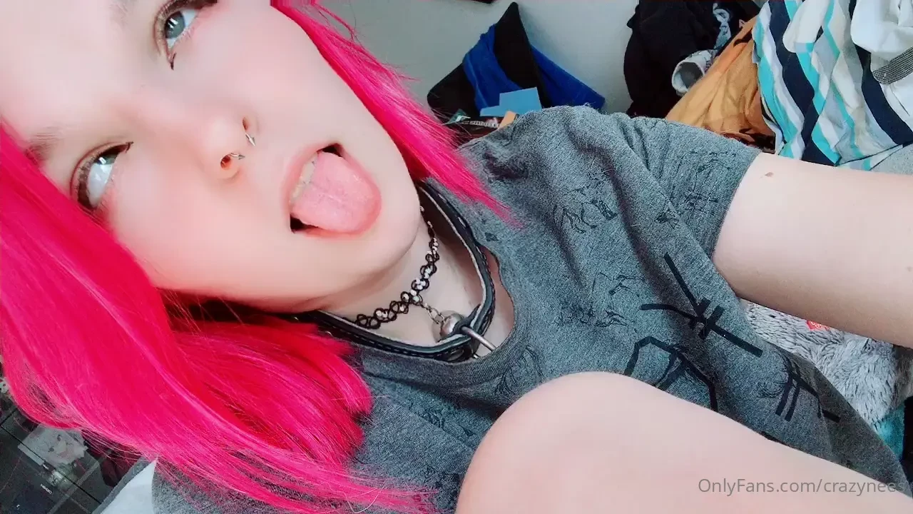 Who is an ahegao fan like me here i find it really cute and sexy uwu i 