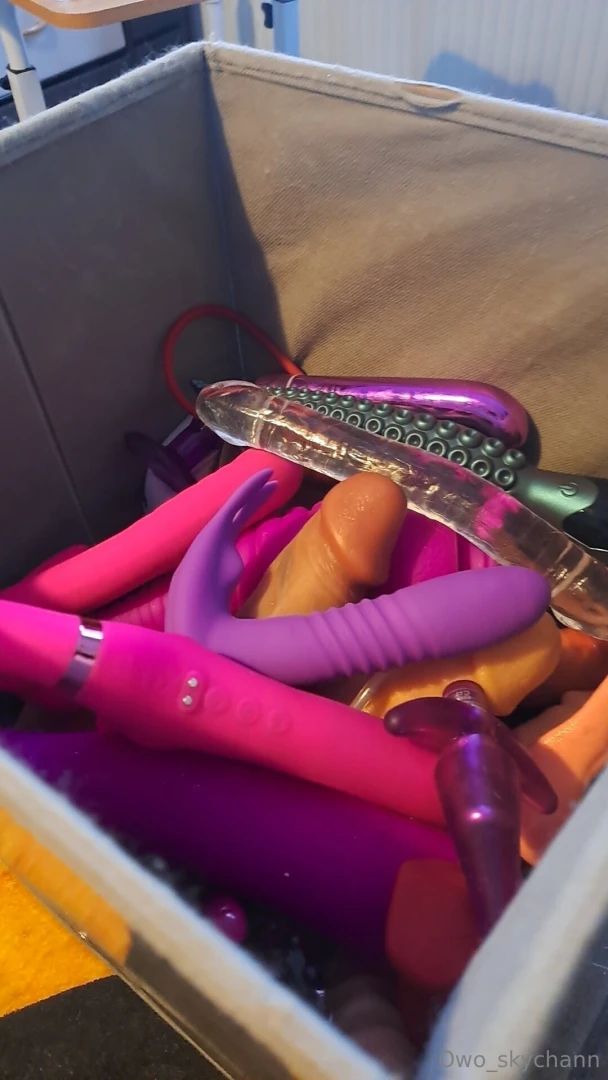 Cum look at all my toys my next post will be involving one can you 
