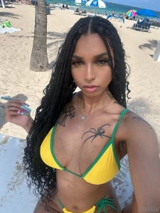 Do you prefer sneaky or public