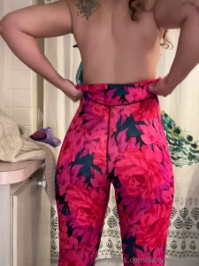 Do you like my leggings part 36