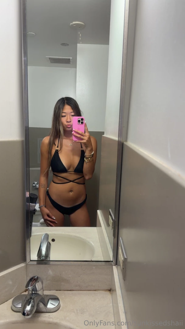 Feeling sexy and hungry support my dinner daddy part 1 