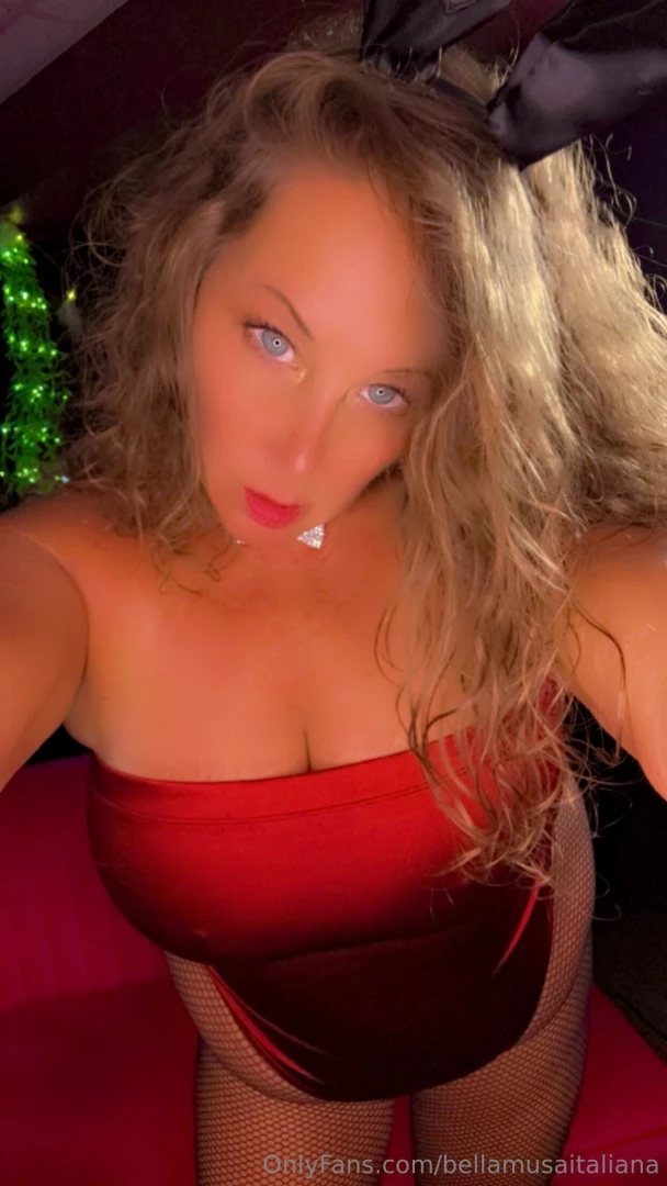Happy easter look for a special bunny video taking a huge hot l0ad of 