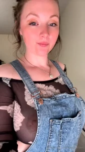 This new bg vid is two bj s with your mistress part 2