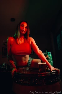 Hey baby my dm s are wide open don t keep me waiting