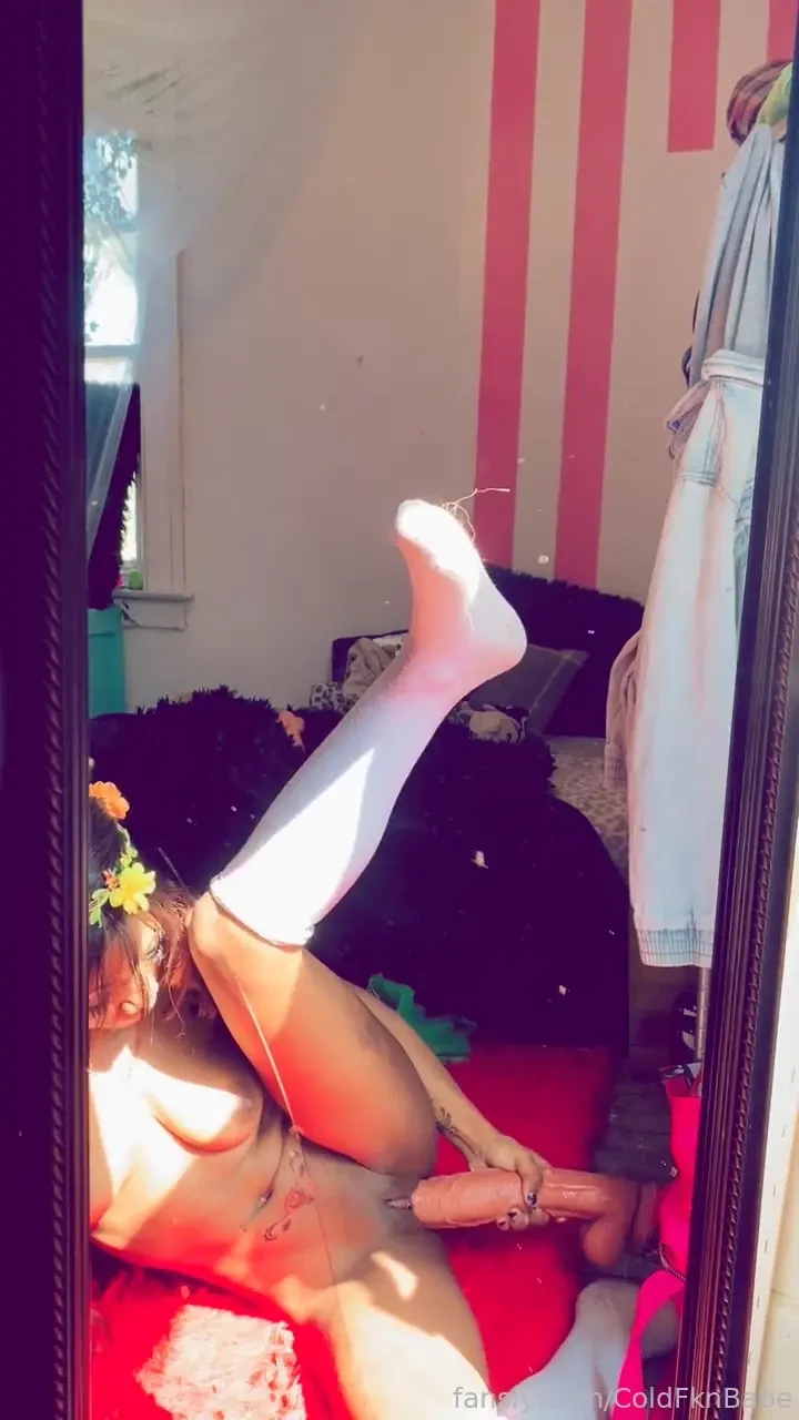 Cute elf girl taking her giant bfs dick finally using this 12 monster 