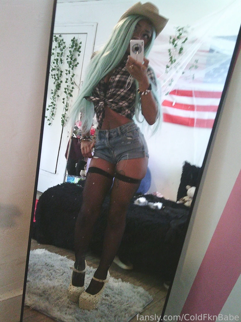 Testing out this camera i got today in my cute cowgirl outfit 3 the part 4 