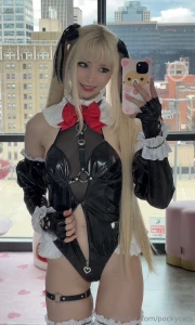 Thigh gap 2 stick ur dick in between